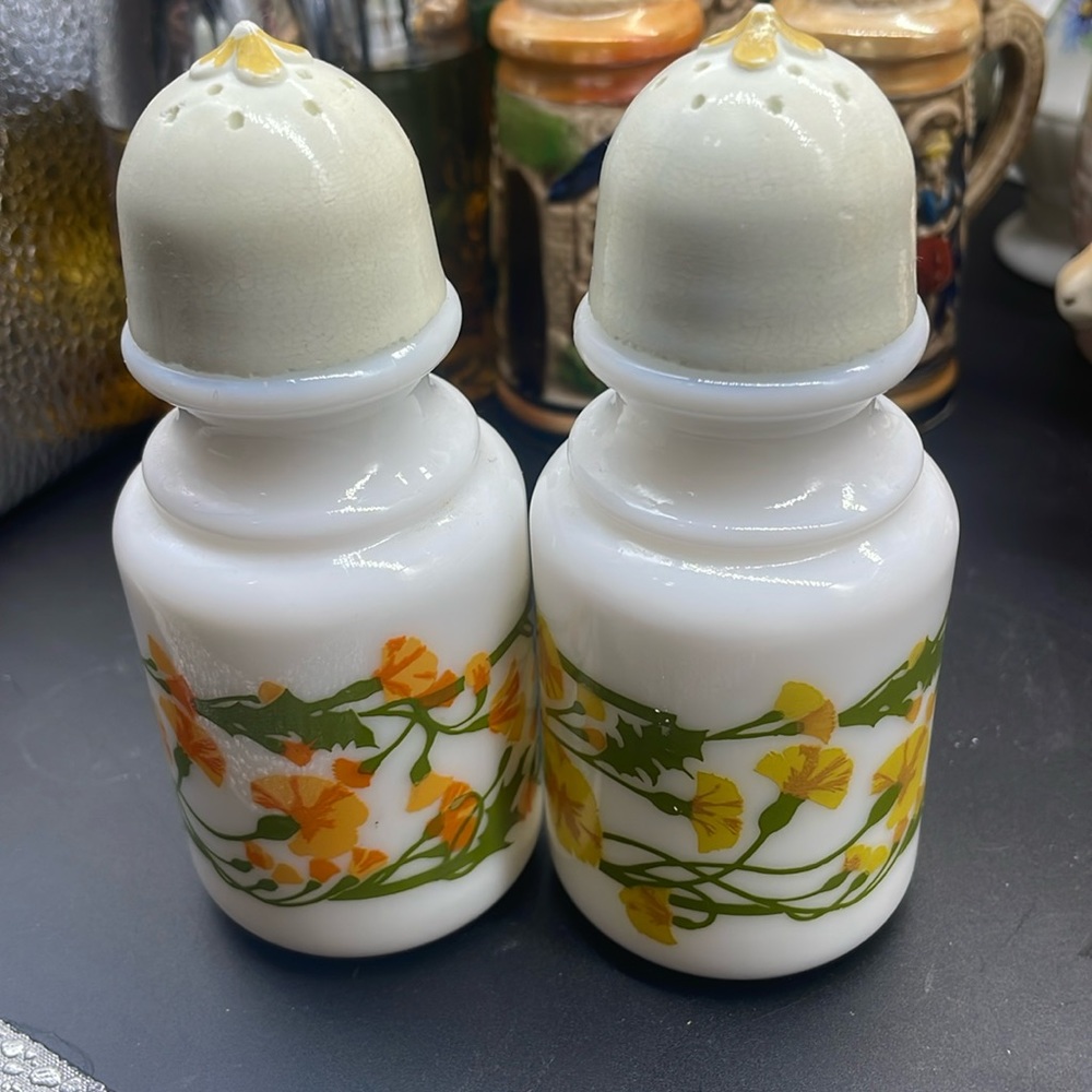 Avon Milk Glass Retro 70's Salt & Pepper Shakers White  Orange Yellow Flowers
